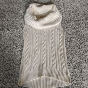 Banana Republic White Knit Cowl Turtleneck